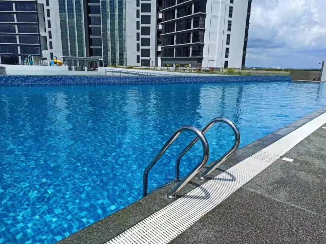 Medini D'Pristine, 3 Min Walk To Legoland, Netflix By Hint Homestay Нусаджайя Экстерьер фото